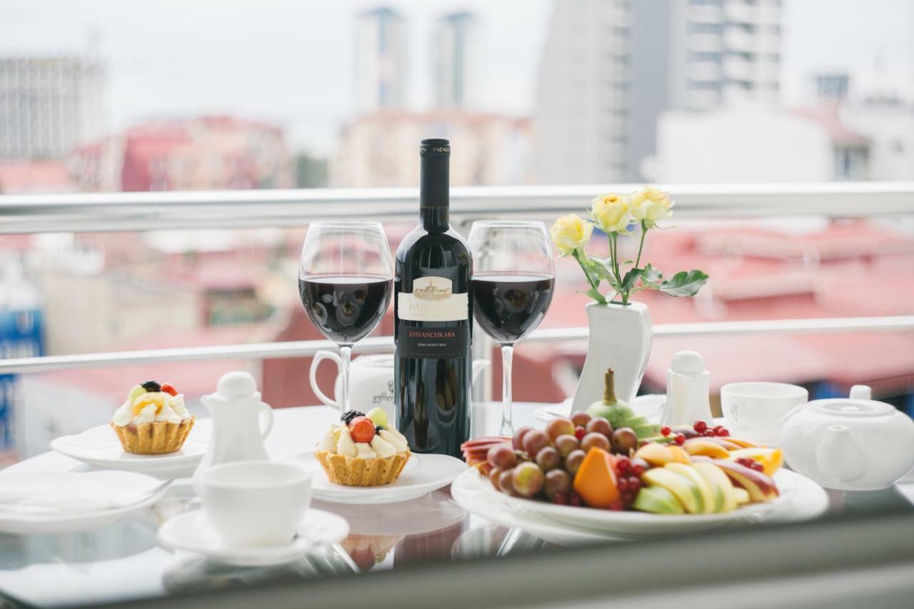 Hotel Aisi Batumi Exteriér fotografie