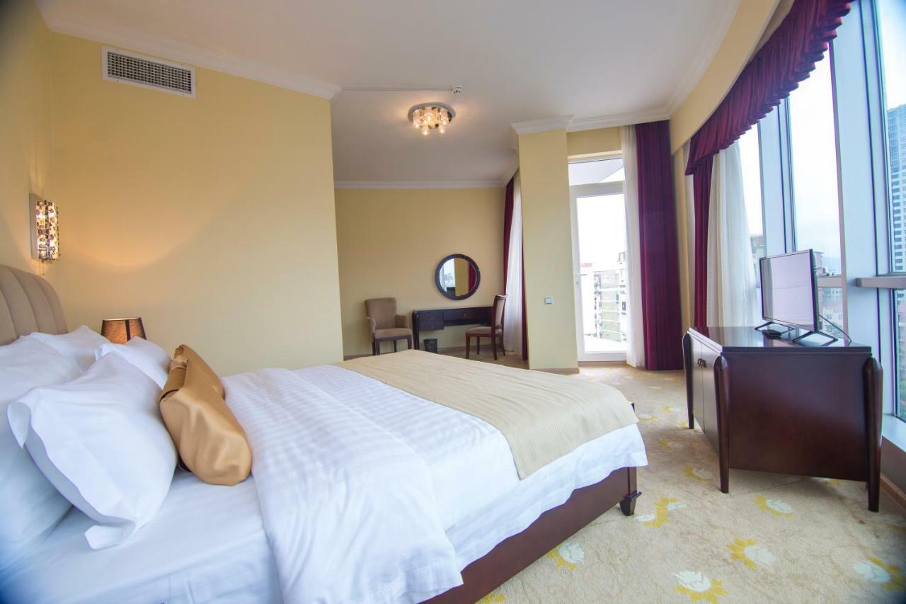 Hotel Aisi Batumi Exteriér fotografie