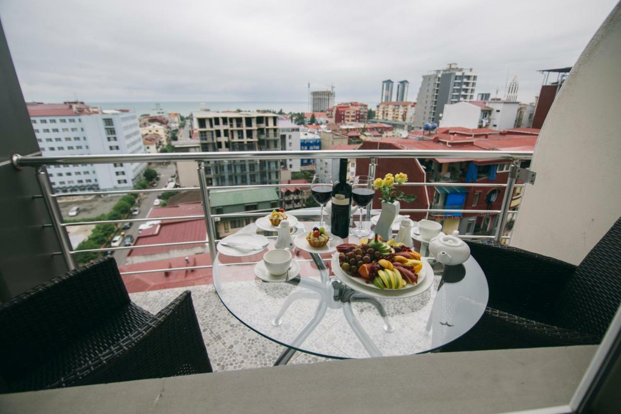 Hotel Aisi Batumi Exteriér fotografie