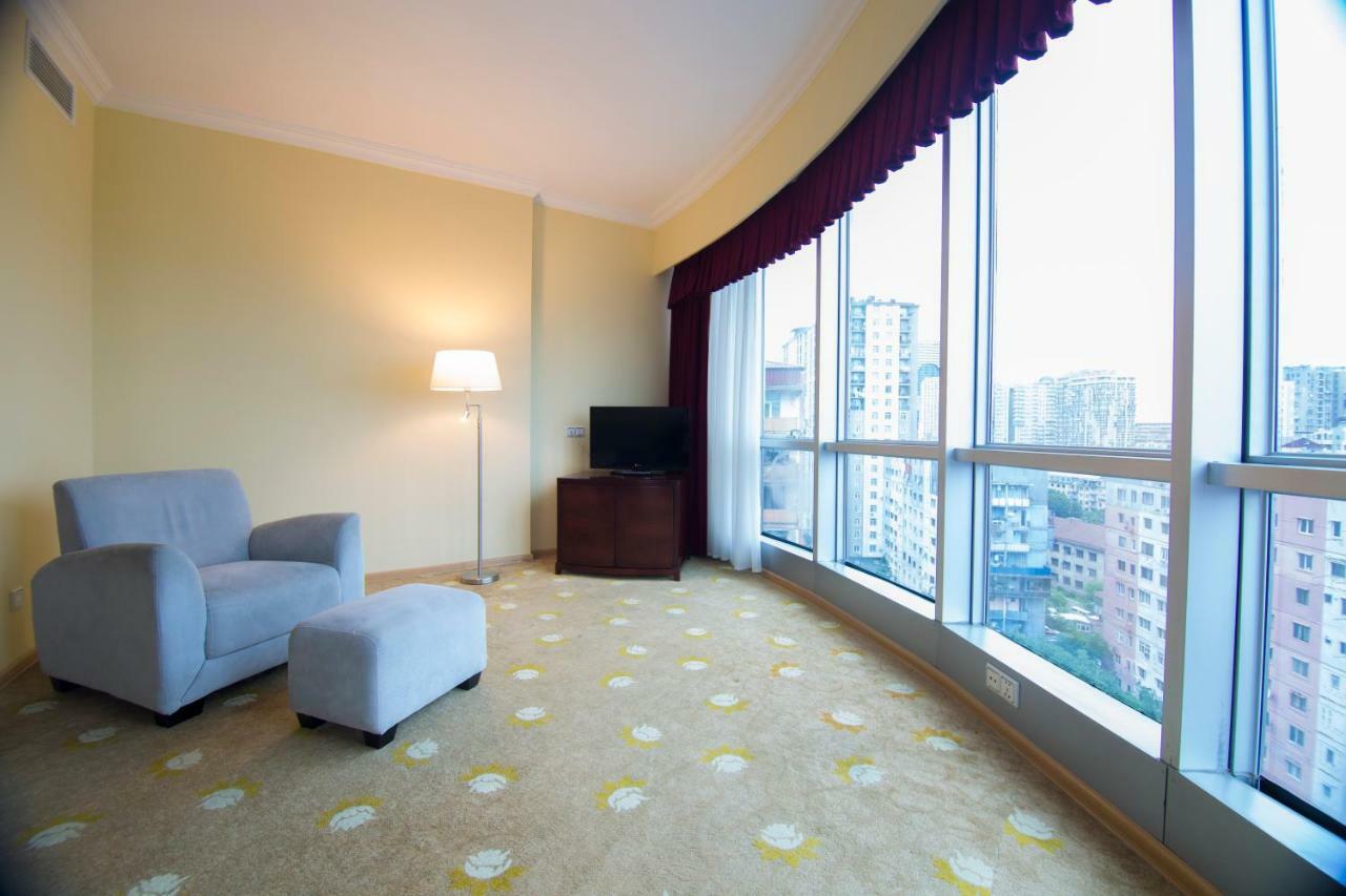 Hotel Aisi Batumi Exteriér fotografie